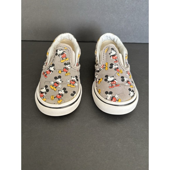 Vans X Disney Mickey Mouse Toddler Slip-On Canvas Shoes Sneakers Size 6 Toddler - Picture 1 of 7